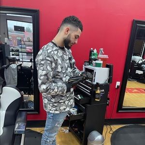 Meet your Posher, Haitham